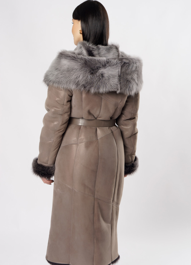 Дубленка с капюшоном на молнии модель № 7464 универмаг малина