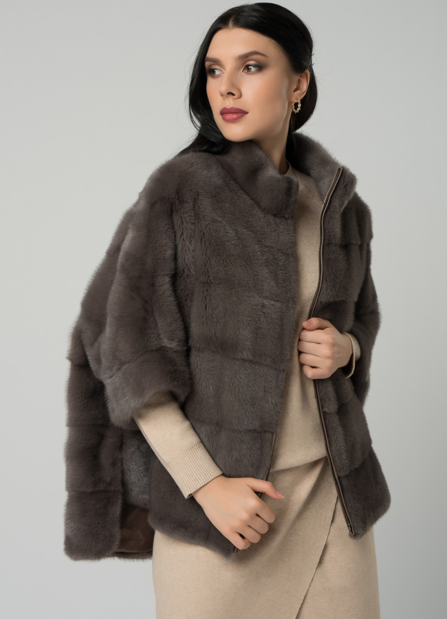 Короткая шуба на молнии коричневого цвета модель № 21913 универмаг малина