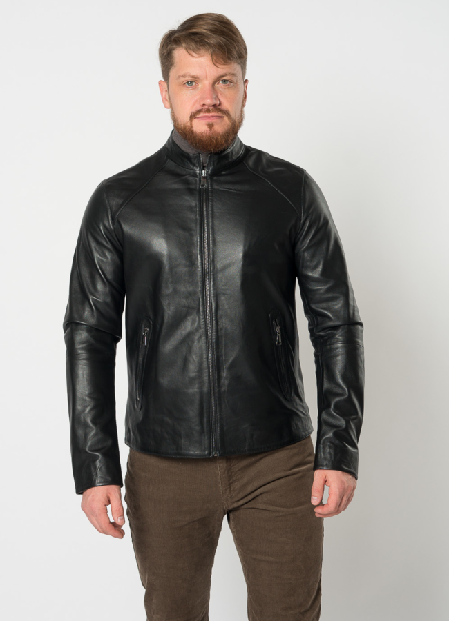 Мужская куртка из натуральной кожи в черном цвете модель № 21613 меха малина