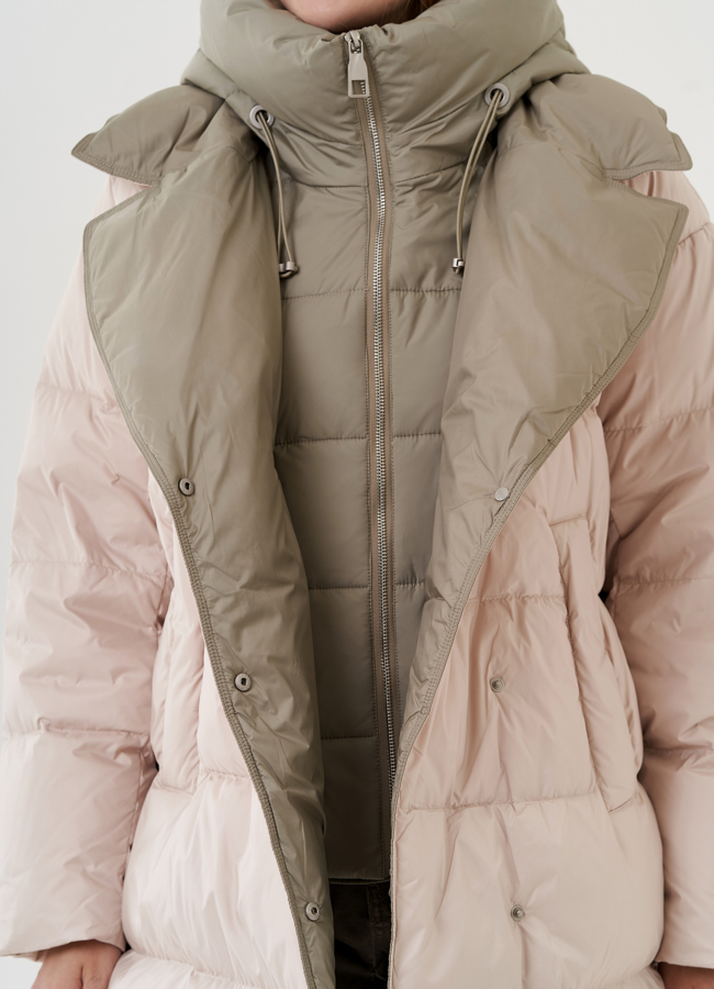 Женский пуховик с капюшоном  модель № 25440 универмаг малина