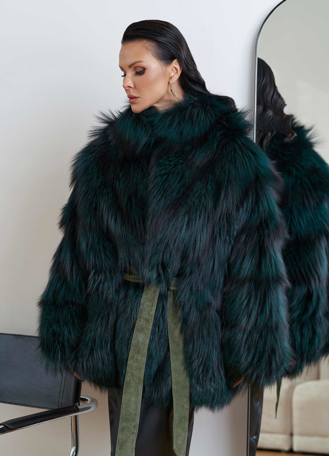 Шуба из меха финской серебристой лисы модель № 28813 в кредит