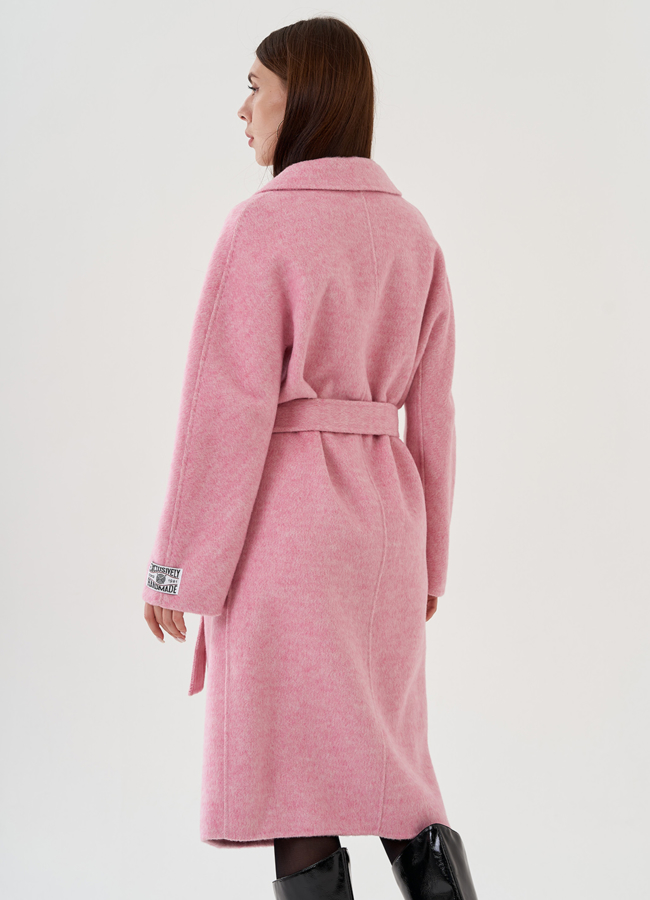 Пальто удлиненное в розовом цвете с поясом модель № 81424 в кредит Пальто удлиненное в розовом цвете с поясом модель № 81424 в кредит