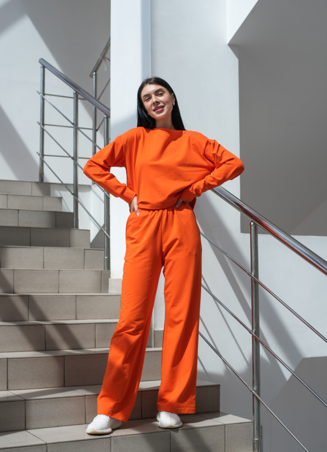 Брюки женские оранжевого цвета модель № 22912 универмаг малина