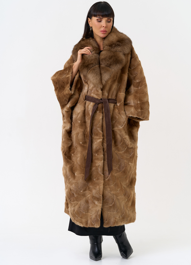 Женская шуба из меха норки с воротником их меха песца модель № 31492 в кредит Женская шуба из меха норки с воротником их меха песца модель № 31492 в кредит