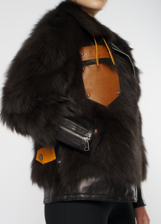 Куртка женская из натуральной кожи с отделкой из песца модель № 20909 универмаг малина