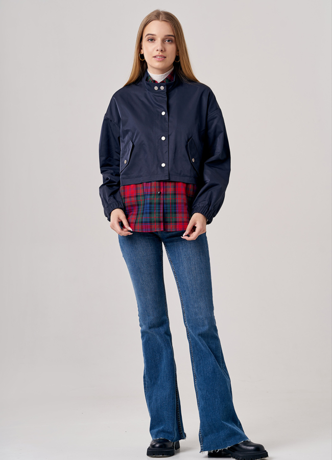 фото Ветровка женская синего цвета модель № 20705