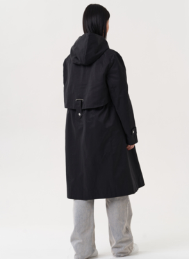 Женский плащ с капюшоном