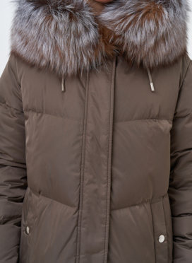 Пуховик с отделкой из меха блюфрост