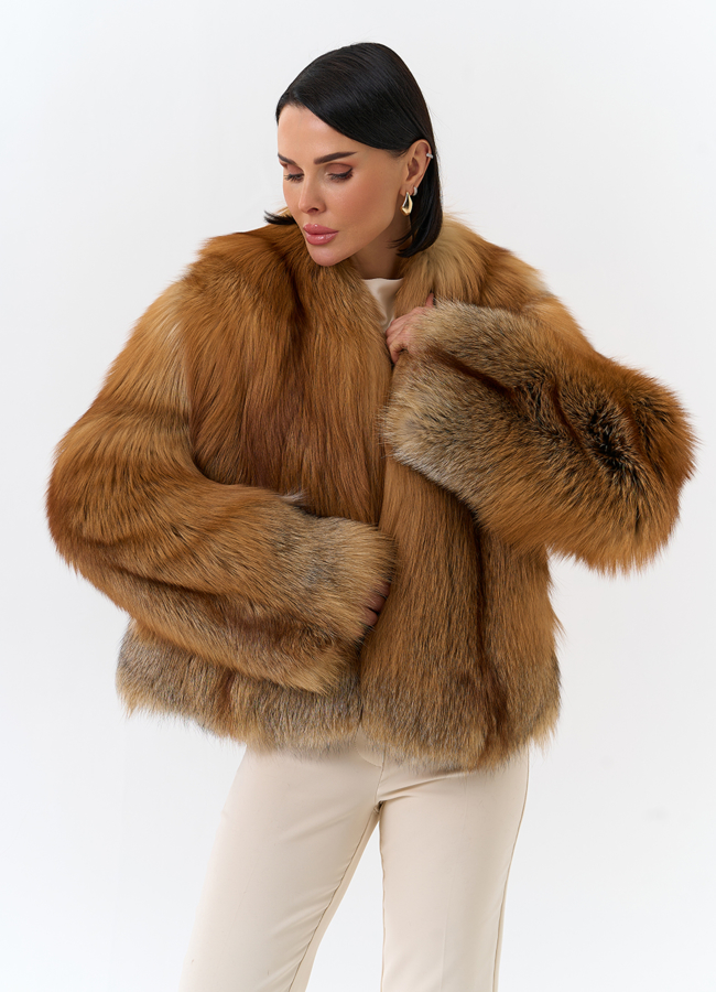 Укороченная шуба из меха рыжей лисы модель № 32502 универмаг малина