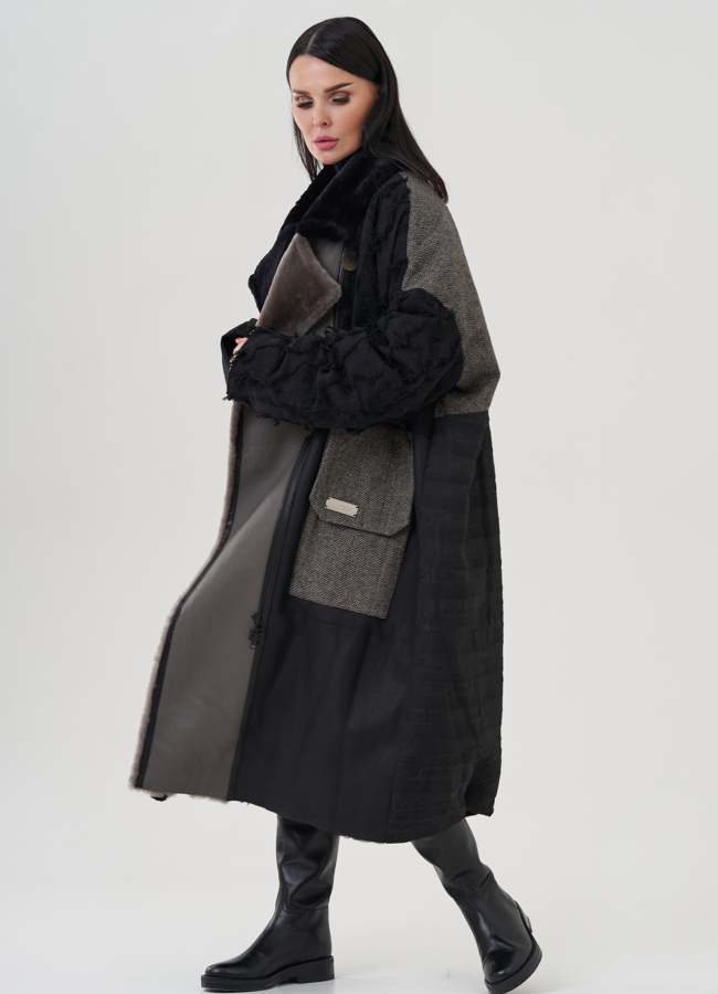 Пальто черного цвета с английским воротником  модель № 24943 универмаг малина