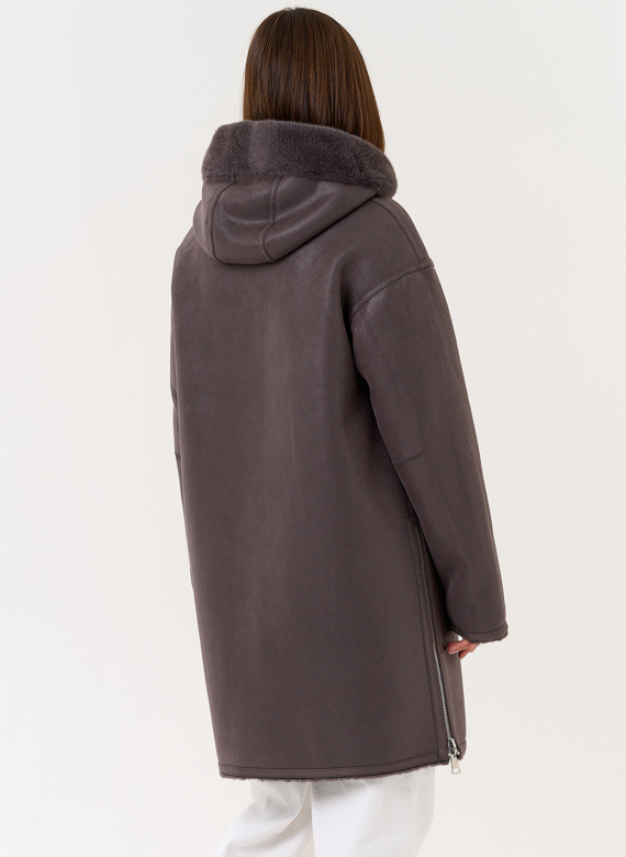 Женская двухсторонняя дубленка из эко замши с капюшоном