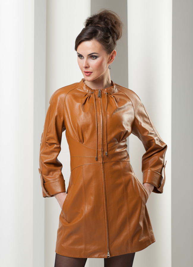 Френч из кожи горчичного цвета модель № K-132 меха малина Френч из кожи горчичного цвета модель № K-132 меха малина