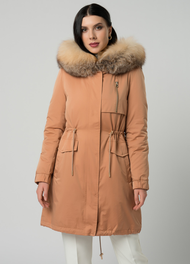 Женская парка оранжевого цвета с меховой отделкой модель № 21941 меха малина