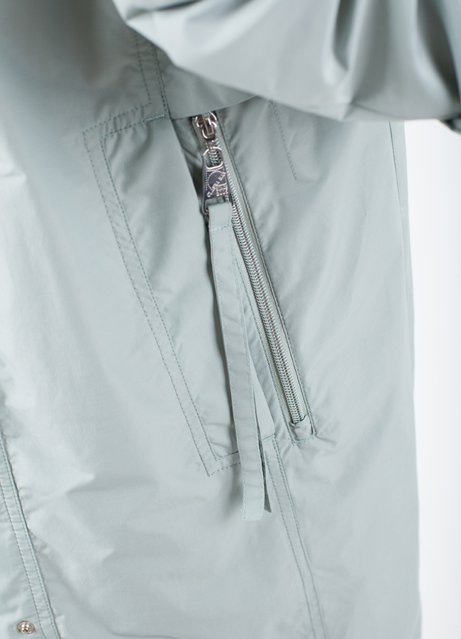 Куртка с капюшоном модель № 069 универмаг малина