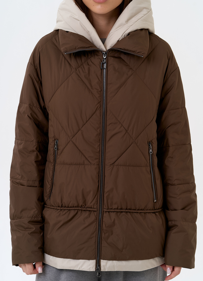 Женская куртка с контрастным капюшоном модель № 31392 универмаг малина