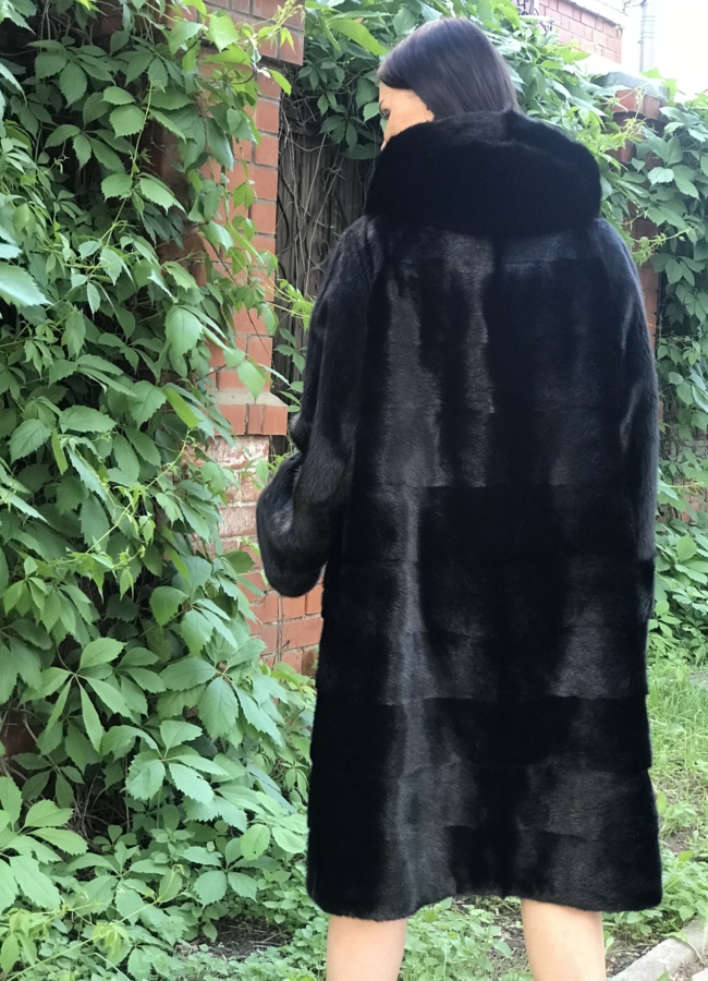 фото Норковая шуба в черном цвете  модель № 8010