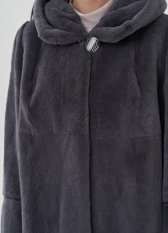 Шуба из меха кролика в цвете графит модель № 25340 универмаг малина