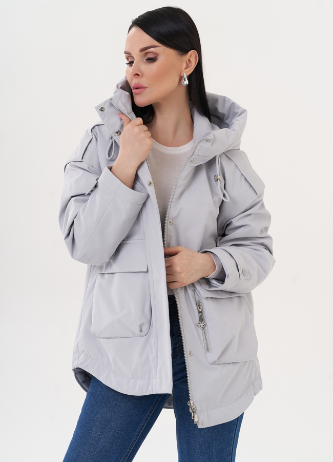 Женская куртка с капюшоном серого цвета модель № 27006 в рассрочку