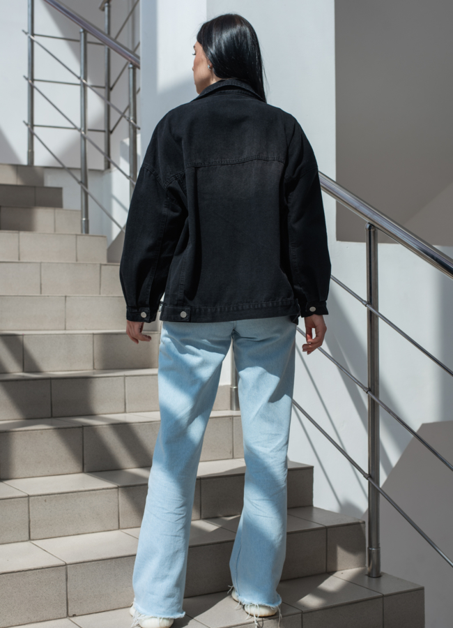 Куртка джинсовая  черного цвета  модель № 22909 универмаг малина