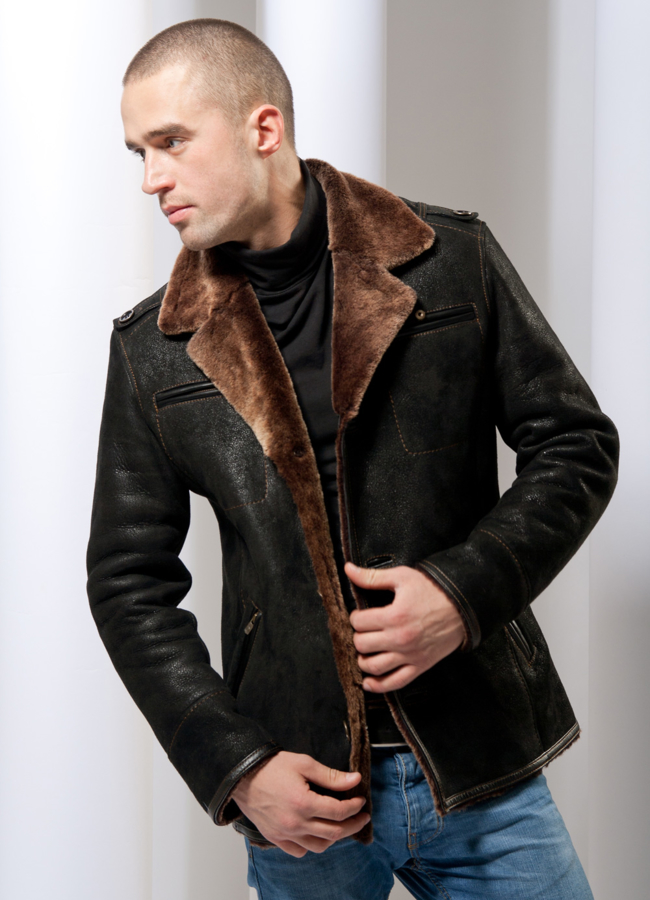 Дубленка модель № DM-18 меха малина