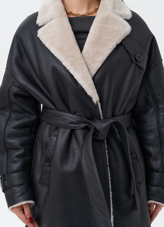 Удлиненная женская дубленка с английским воротником  модель № 23645 в кредит