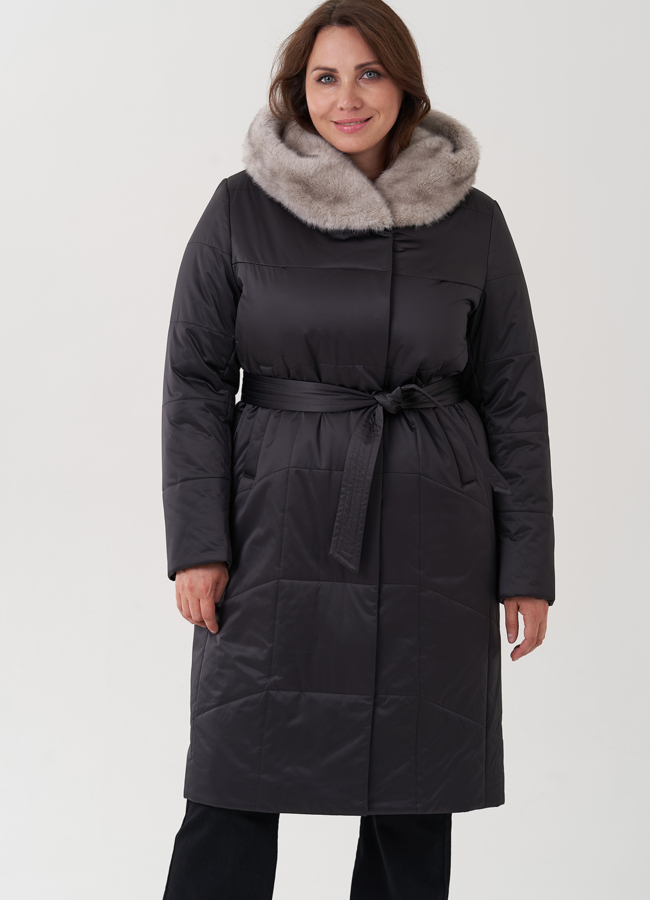 Женский пуховик с капюшоном  модель № 24961 меха малина