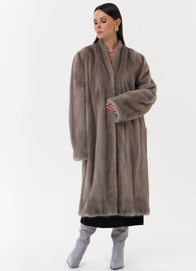 Женская шуба из меха скандинавской норки модель № 27640 меха малина