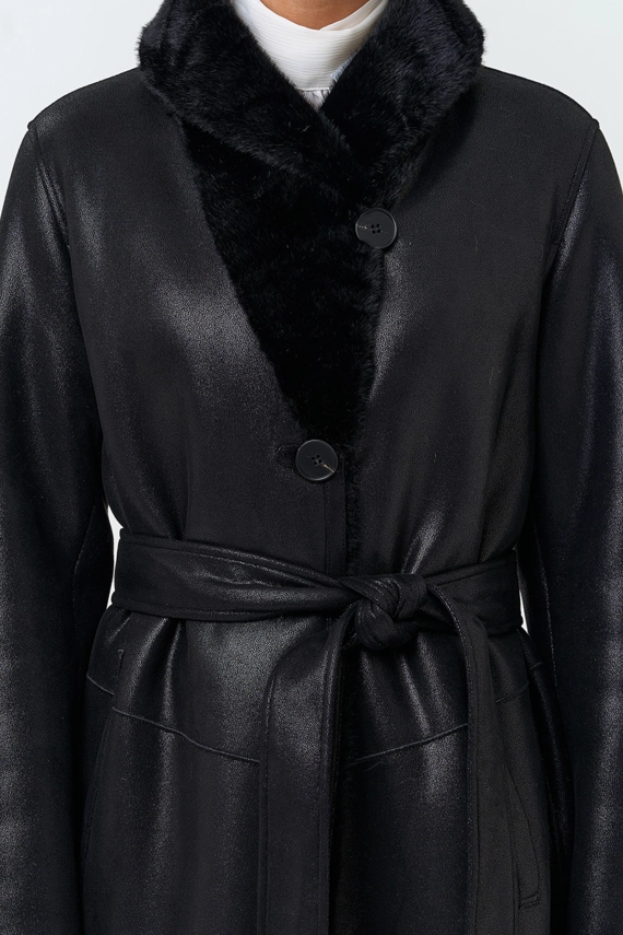 Женская удлиненная дубленка из эко замши