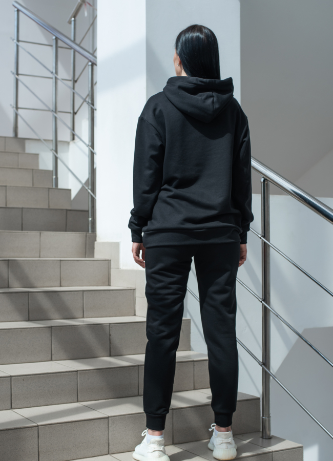 Костюм женский  модель № 010 универмаг малина