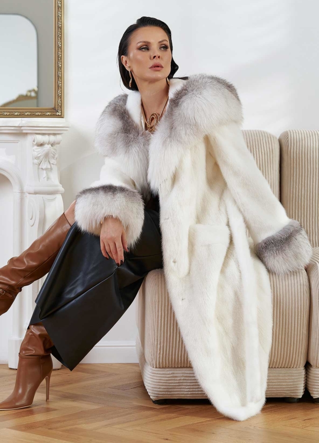 Норковая шуба с отделкой из меха чернобурки модель № 28808 в рассрочку