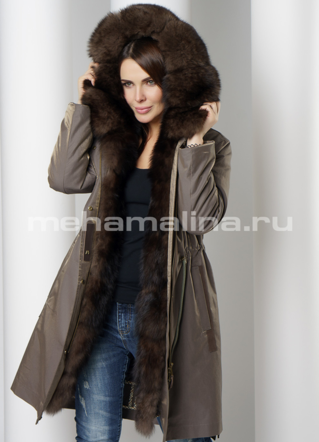 Парка модель № П-310 меха малина