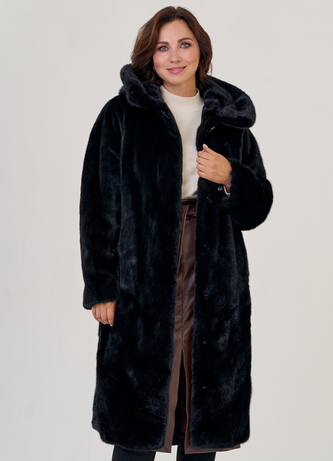 Шуба из норки в черном цвете с капюшоном модель № 23148 в рассрочку