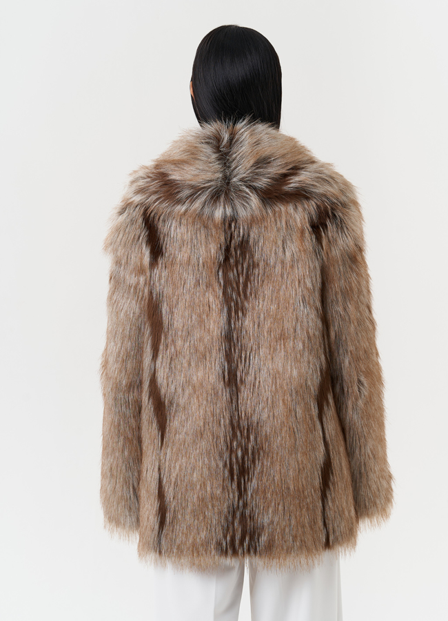 Шуба из эко меха под лису модель № 28684 универмаг малина