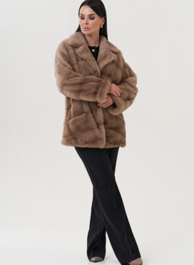 Шуба из норки с английским воротником 