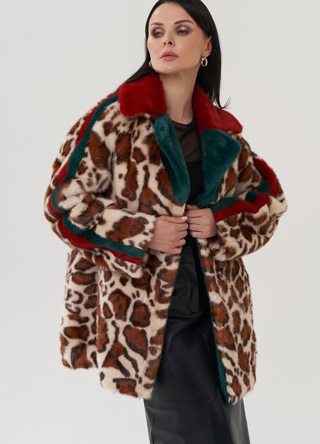 Полупальто с анималистичным принтом из эко меха модель № 25420 универмаг малина