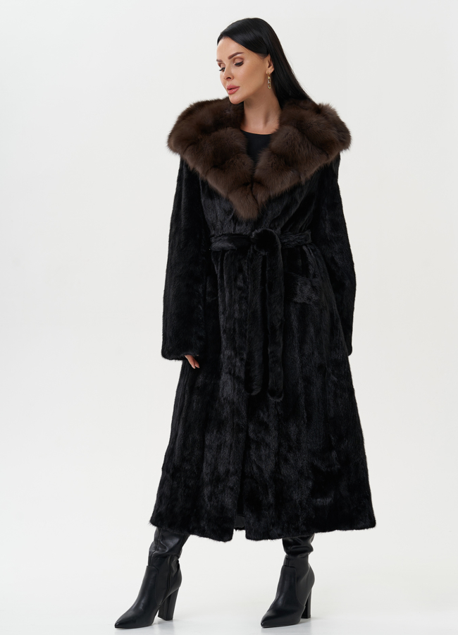 Шуба из норки с капюшоном из меха куницы модель № 28023 универмаг малина