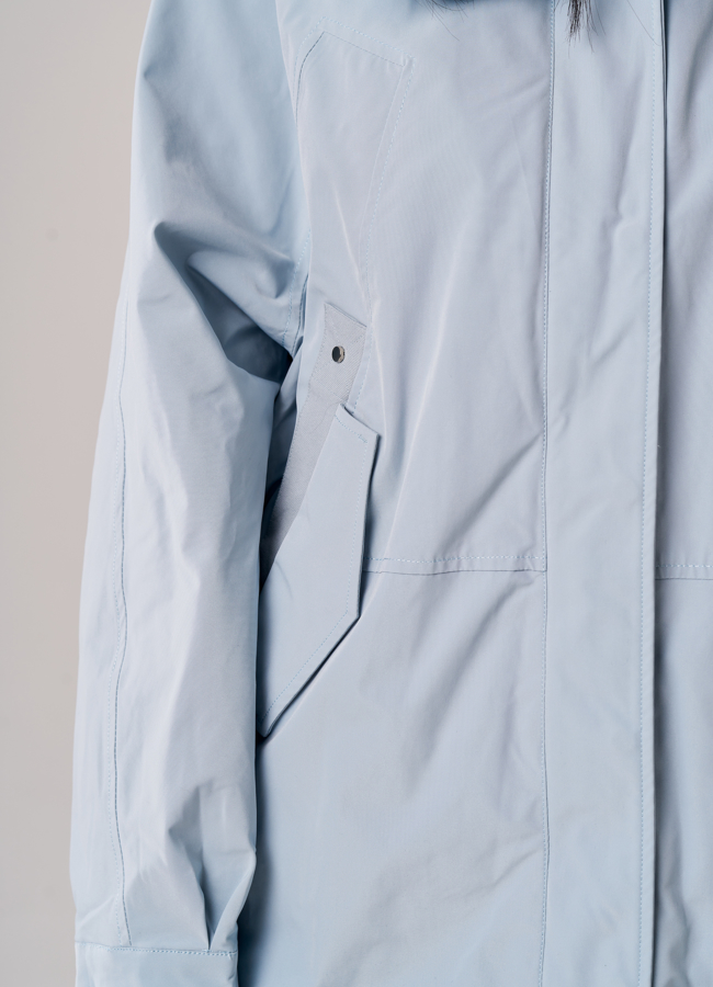 Ветровка женская голубого цвета модель № T4F W9638 универмаг малина