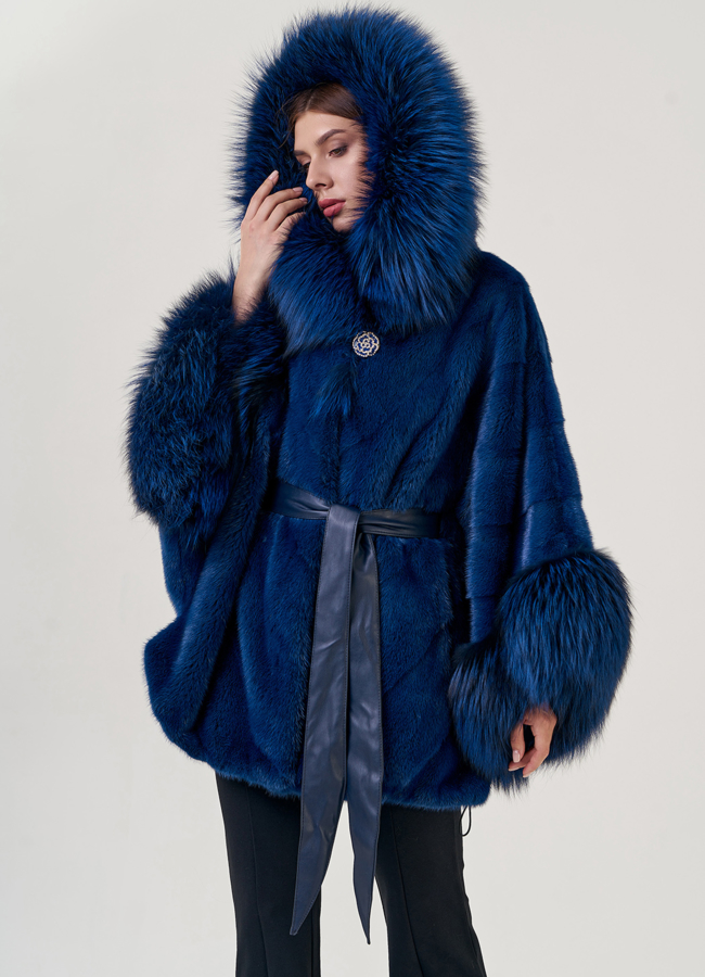 Синяя шуба оверсайз модель № 19443 универмаг малина