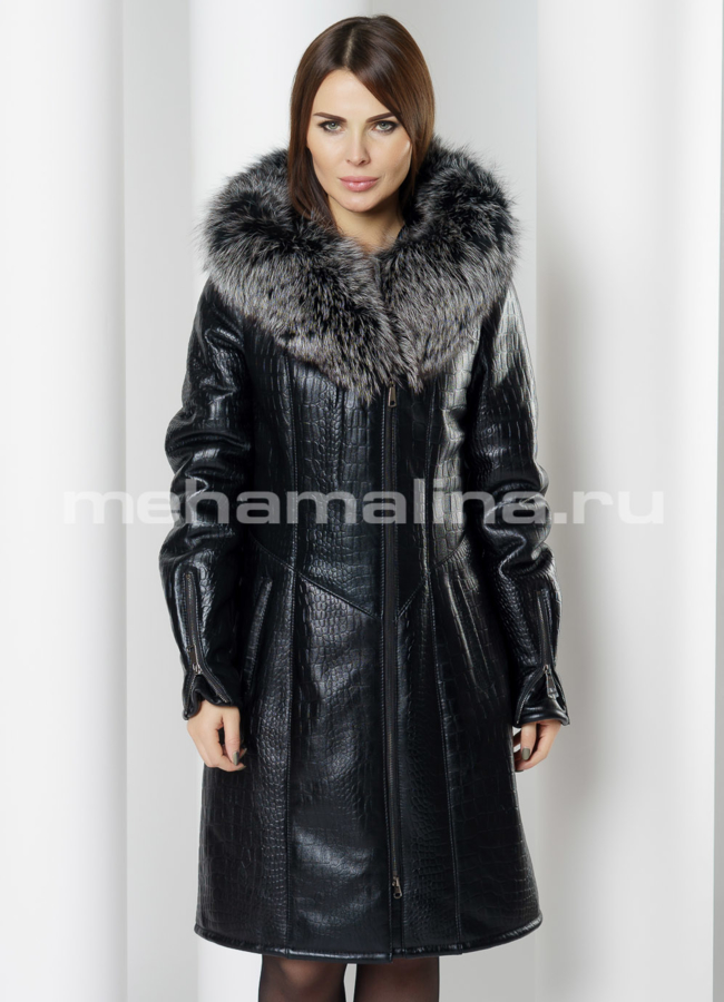 Дубленка из эко кожи с капюшоном черного цвета модель № 17087 меха малина