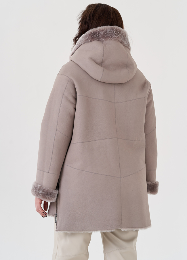 Женская дубленка  капюшоном модель № 23876 в рассрочку