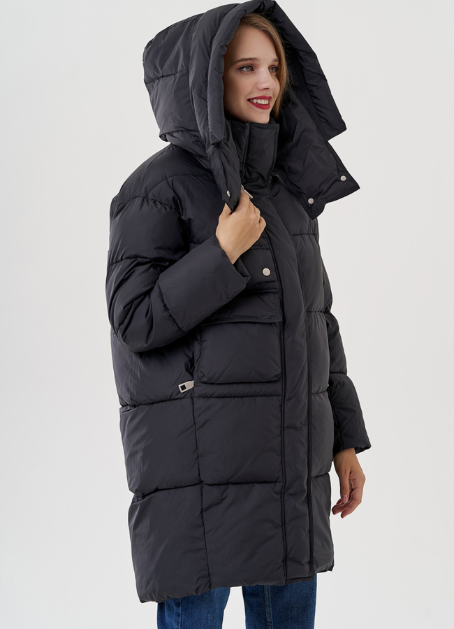 Женский пуховик черного цвета с капюшоном  модель № 82041 универмаг малина
