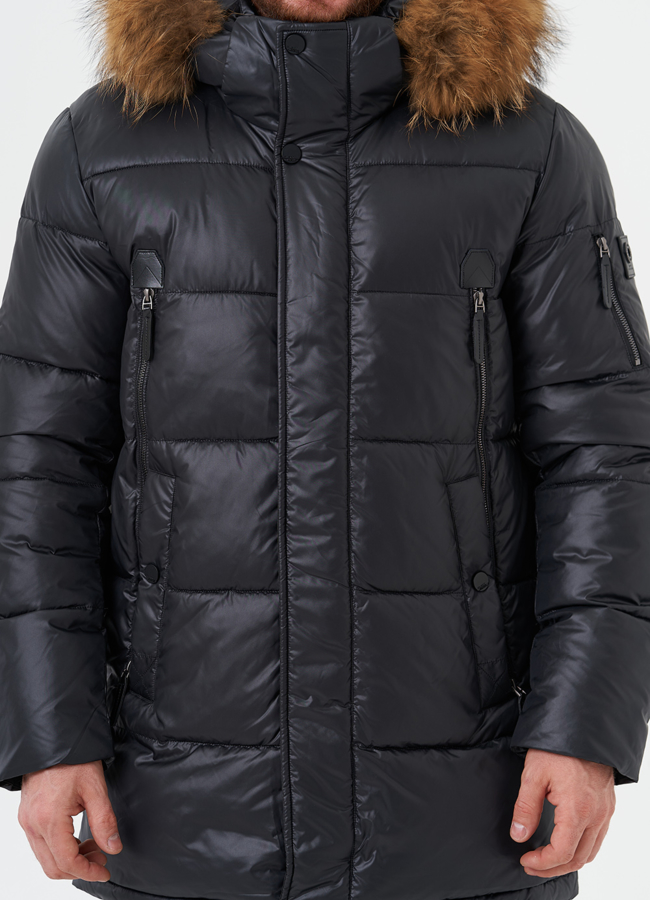 Пуховик с отделкой из меха енота модель № 28823 универмаг малина