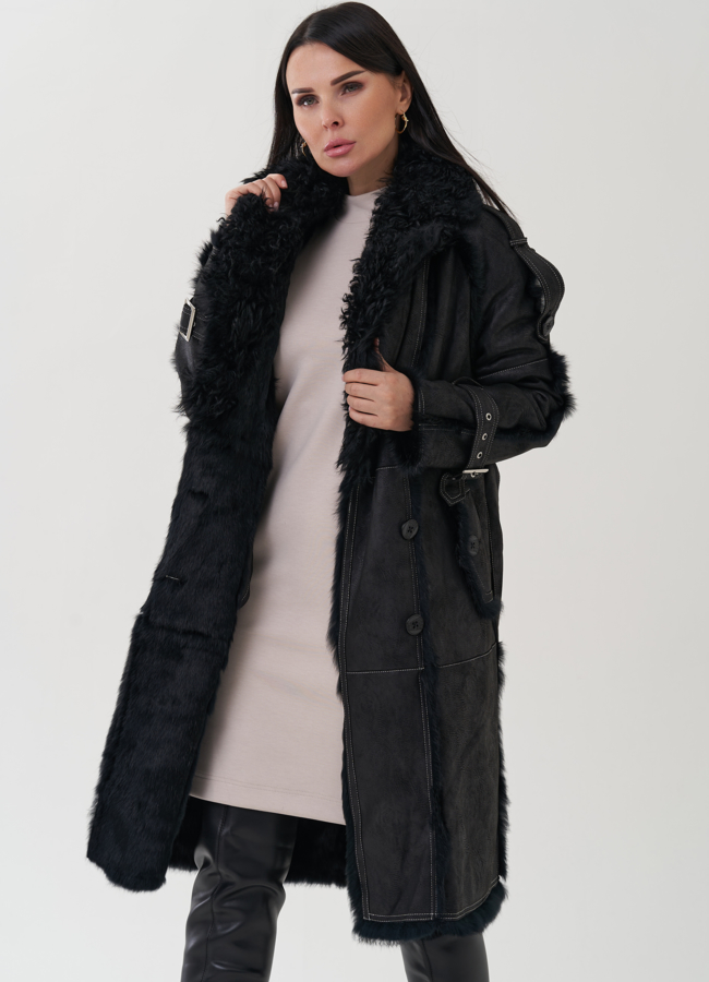 Пальто черного цвета с мехом кролика модель № 25540 универмаг малина