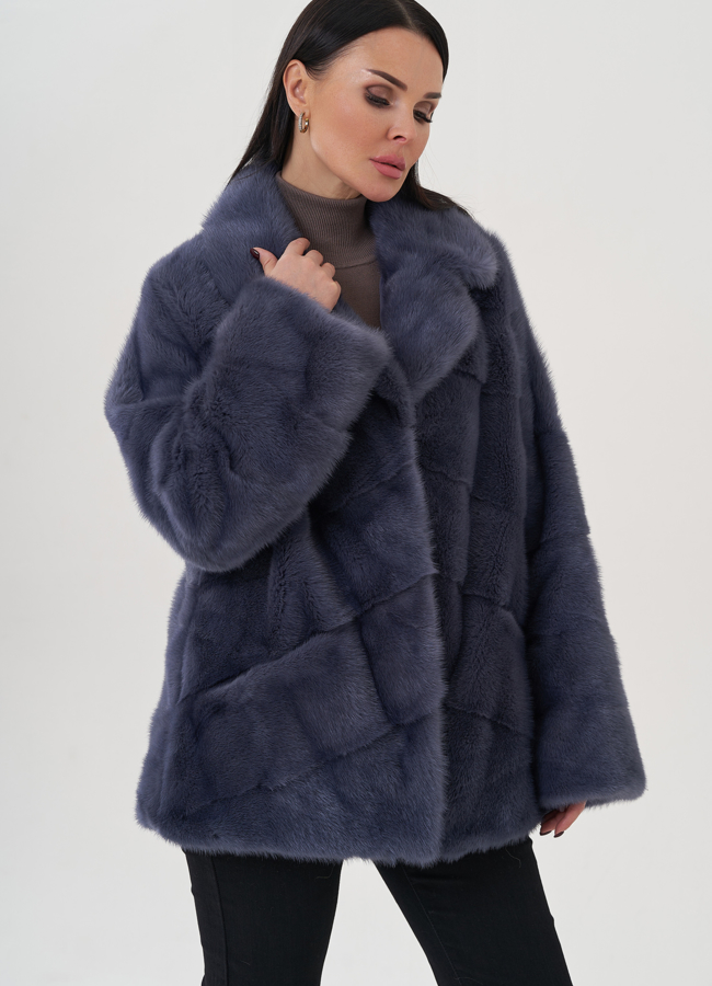 Шуба из норки с английским воротником  модель № 81030 универмаг малина