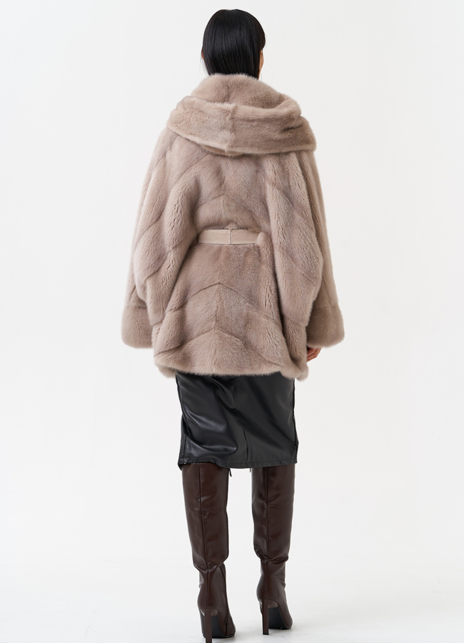 Женская норковая шуба с капюшоном  модель № 28792 в рассрочку