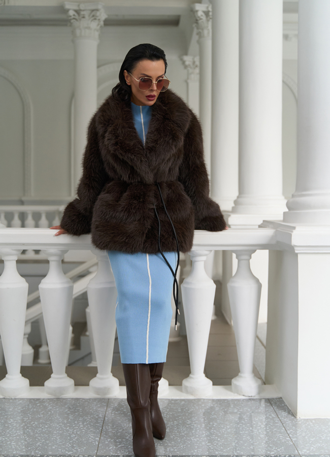 Женская шуба из эко меха с английским воротником модель № 31260 меха малина Женская шуба из эко меха с английским воротником модель № 31260 меха малина