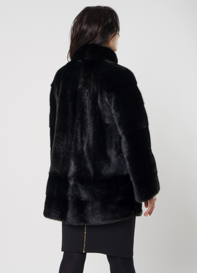 Шуба из норки авто леди в черном цвете модель № 4004 в кредит