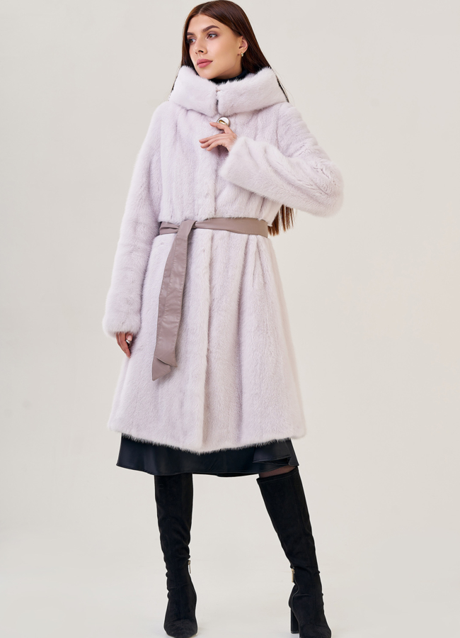 фото Светлая норковая шуба с капюшоном модель № 78827