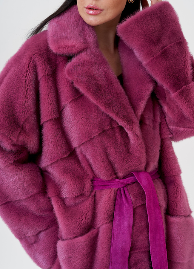 Шуба из норки с английским воротником  модель № 23976 универмаг малина