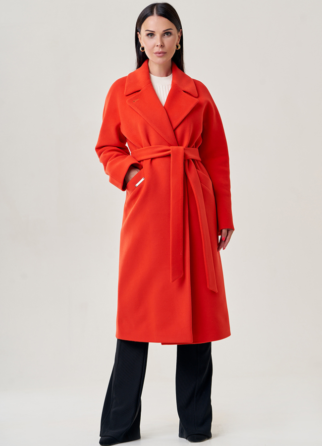 Женское пальто в алом цвете модель № 22943 меха малина
